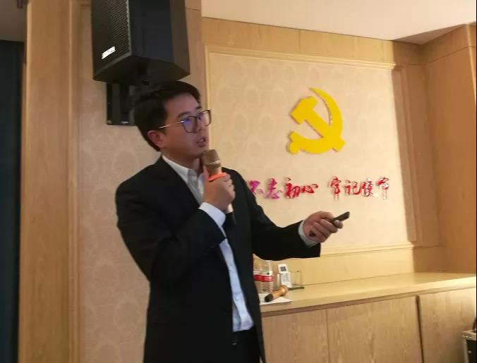 陳明先生